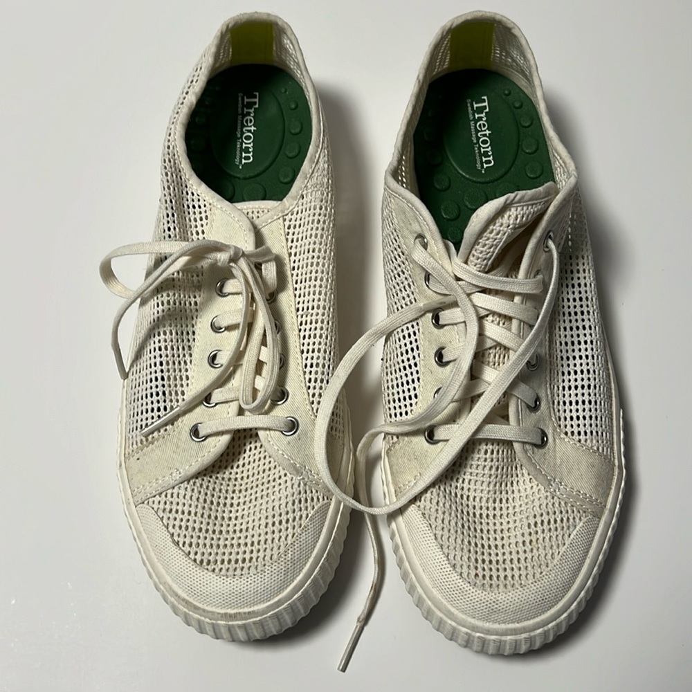 Tretorn Mens 10.5 Mesh Sneakers